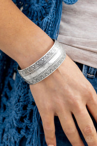 Paparazzi - Desert Peaks - Silver Cuff Bracelets