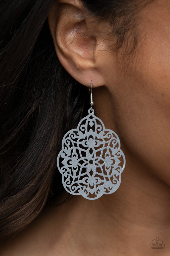 Paparazzi - Mediterranean Eden - Silver Earrings
