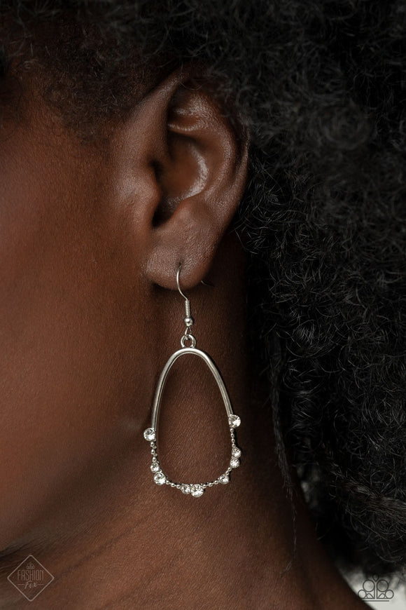 Paparazzi - Ready or YACHT - White Earrings