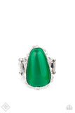 Paparazzi - Newport Nouveau - Green Ring