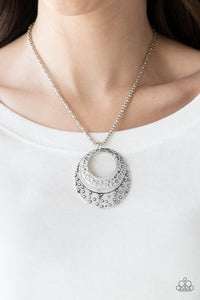 Paparazzi - Textile Trio - Silver Necklace