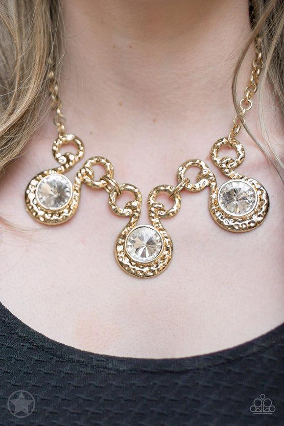Paparazzi Accessories - Hypnotized - Gold Necklace - Travona's Dazzling Jewels
