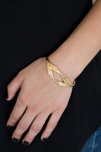 Paparazzi - In Total De-NILE - Gold Bracelet