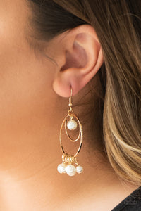 Paparazzi - New York Attraction - Gold Pearls Earrings