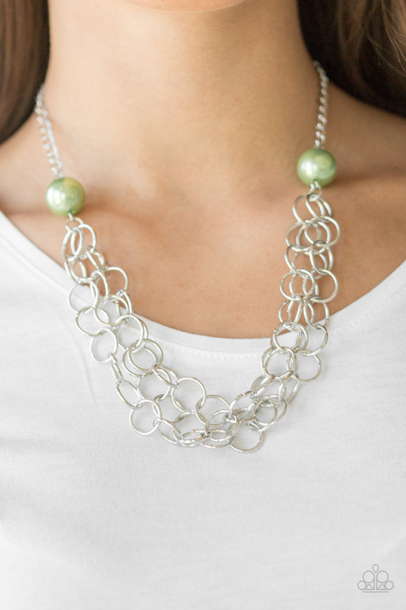 Paparazzi - Daring Diva - Green Necklace