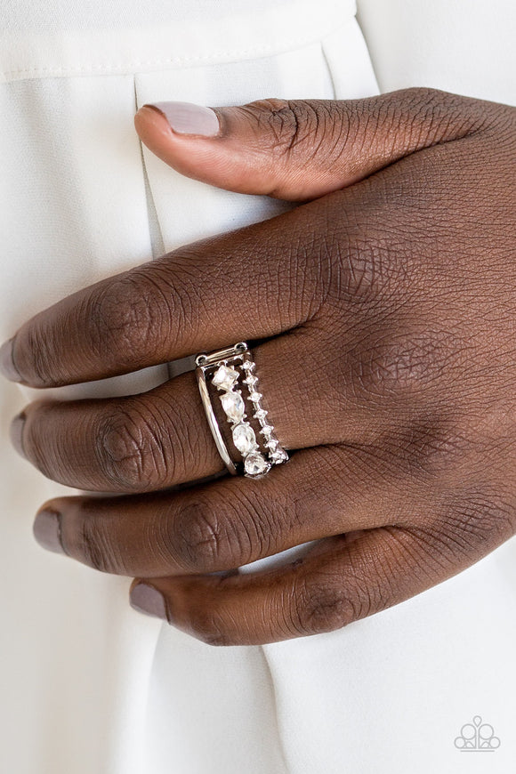 Paparazzi - Backstage Sparkle - White Ring