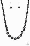 Paparazzi - Showtime Shimmer - Black Pearl Necklace