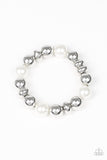 Paparazzi - Upper Manhattan - White & Silver Pearl Bracelet