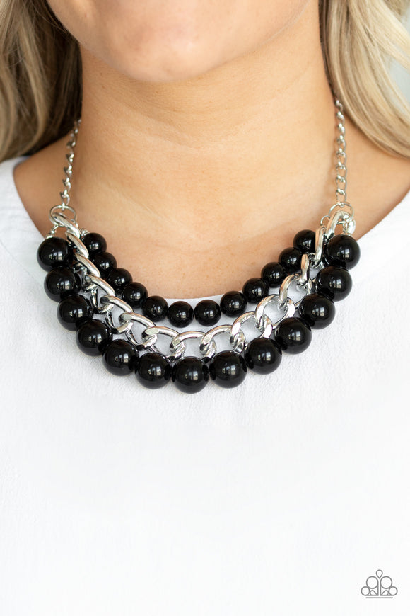 Paparazzi - Empire State Empress - Black Necklace