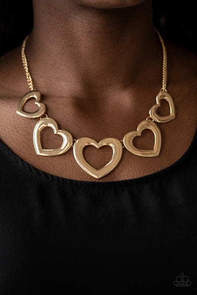 Gold heart clearance necklace paparazzi