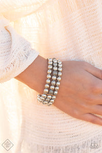 Paparazzi - Trail Treasure - Silver Stretchy Bracelet