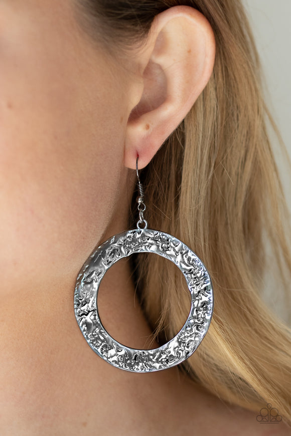 Paparazzi Accessories - PRIMAL Meridian - Black Earrings - Travona's Dazzling Jewels