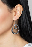 Paparazzi - Museum Muse - Black Earrings