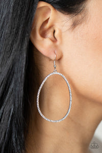 Paparazzi - OVAL-ruled! - White Earrings