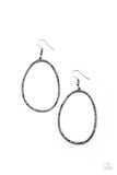Paparazzi - OVAL-ruled! - Black Earrings