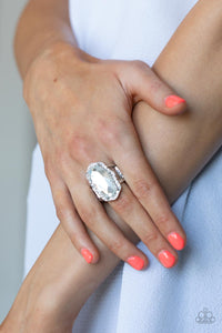 Paparazzi - BLING to Heel - White Ring