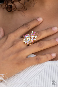 Paparazzi - Flauntable Flare - Gold Iridescent Ring