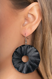 Paparazzi - Fan the Breeze - Black Earrings
