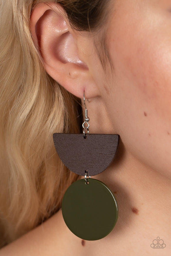 Paparazzi  -Beach Bistro - Green Wooden Earrings