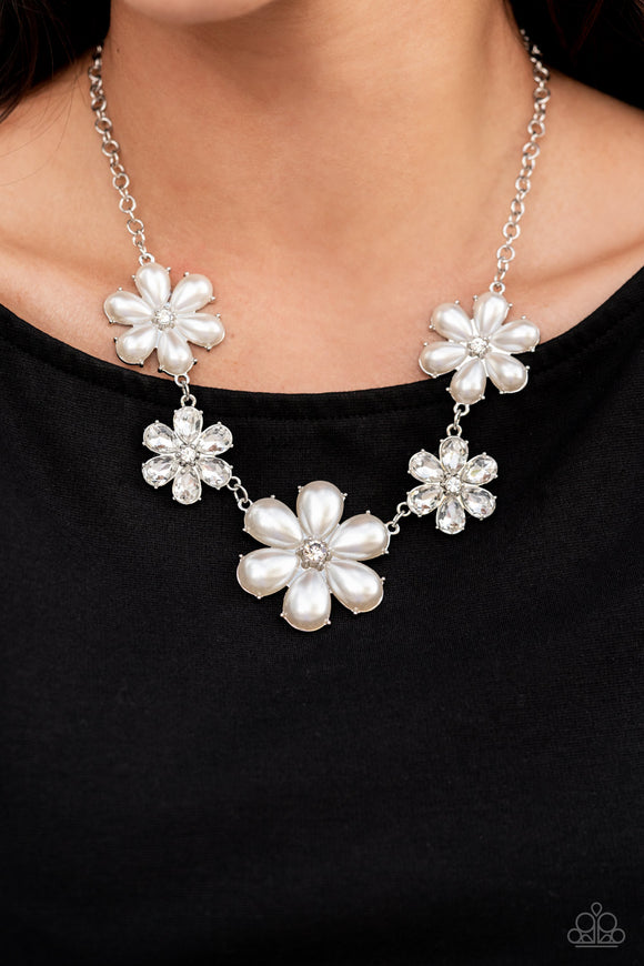 Paparazzi - Fiercely Flowering - White Flower Pearl Necklace