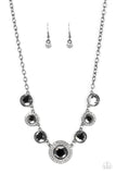 Paparazzi - Extravagant Extravaganza - Black Necklace