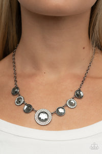 Paparazzi - Extravagant Extravaganza - Black Necklace