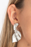 Paparazzi - METAL-Physical Mood - Silver Earrings