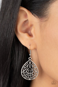 Paparazzi - Valley Estate - Silver Earrings