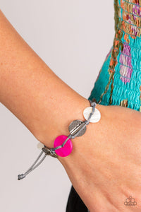 Paparazzi - Barefoot Beaches - Pink Necklace