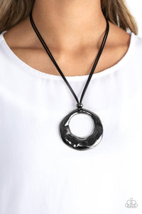 Paparazzi - Tectonic Treasure - Black Necklace