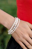 Paparazzi - Showy Soprano -  White Pearl Bracelet