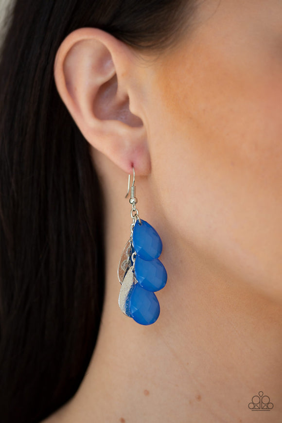 Paparazzi Accessories - Seaside Stunner - Blue Earrings - Travona's Dazzling Jewels