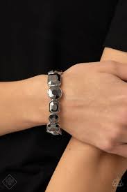 Paparazzi - Extra Exposure - Black Stretch Bracelet