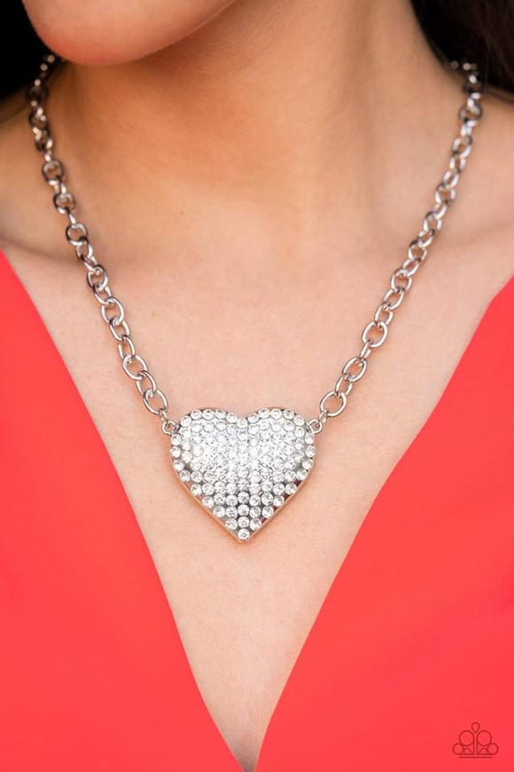 Paparazzi - Heartbreakingly Blingy - Rhinestone Heart Necklace